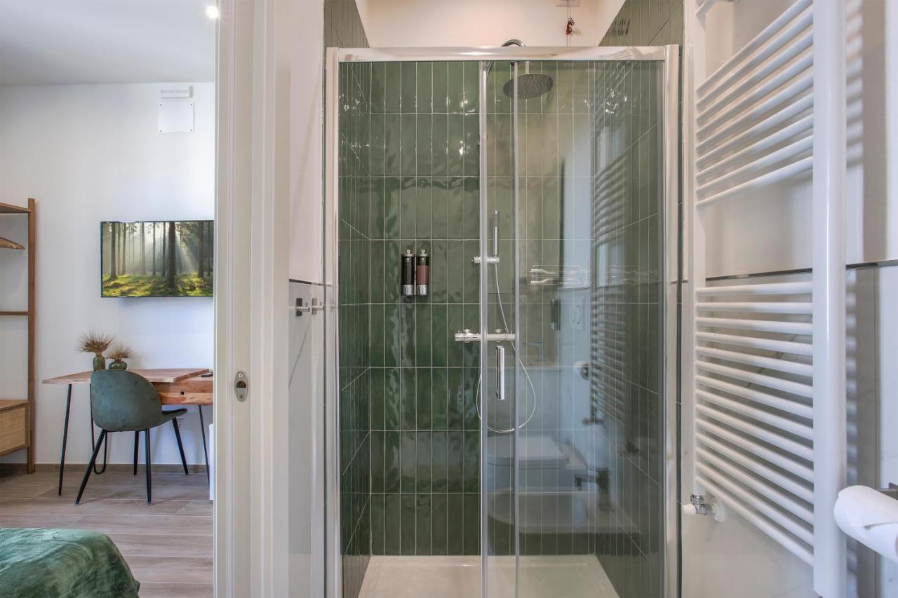 Gasthof Versilia Mia - At 8min By Walk! New Rooms! Air Condition! Viareggio